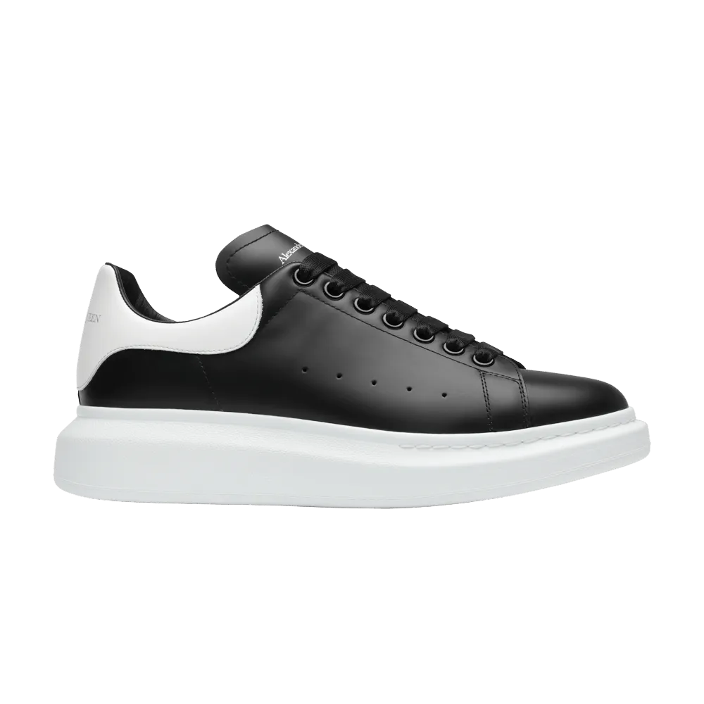 Alexander McQueen Wmns Oversized Sneaker 'Black White'