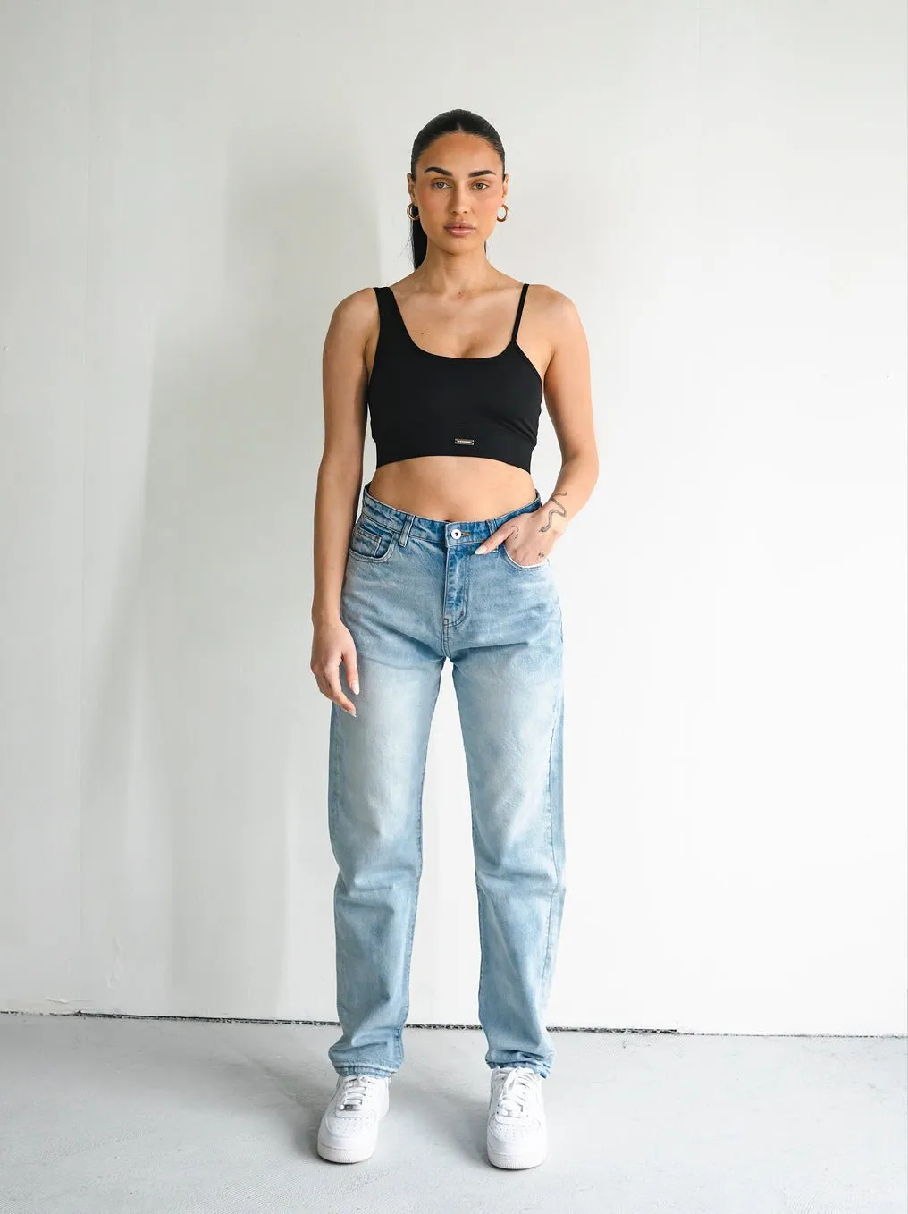 Basic Straight Fit Light Blue Women Jeans