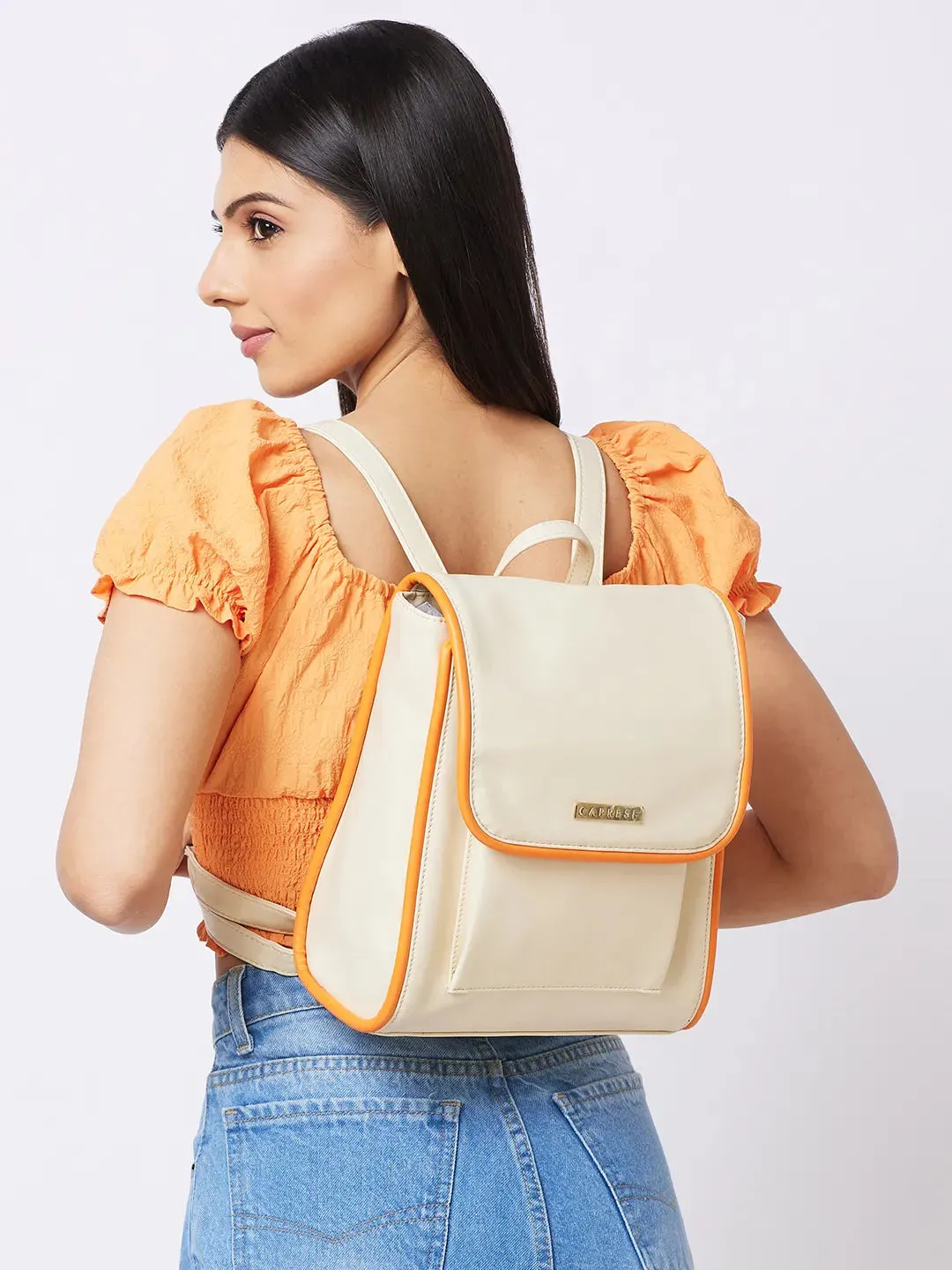 Caprese Gracie Backpack Medium Cream