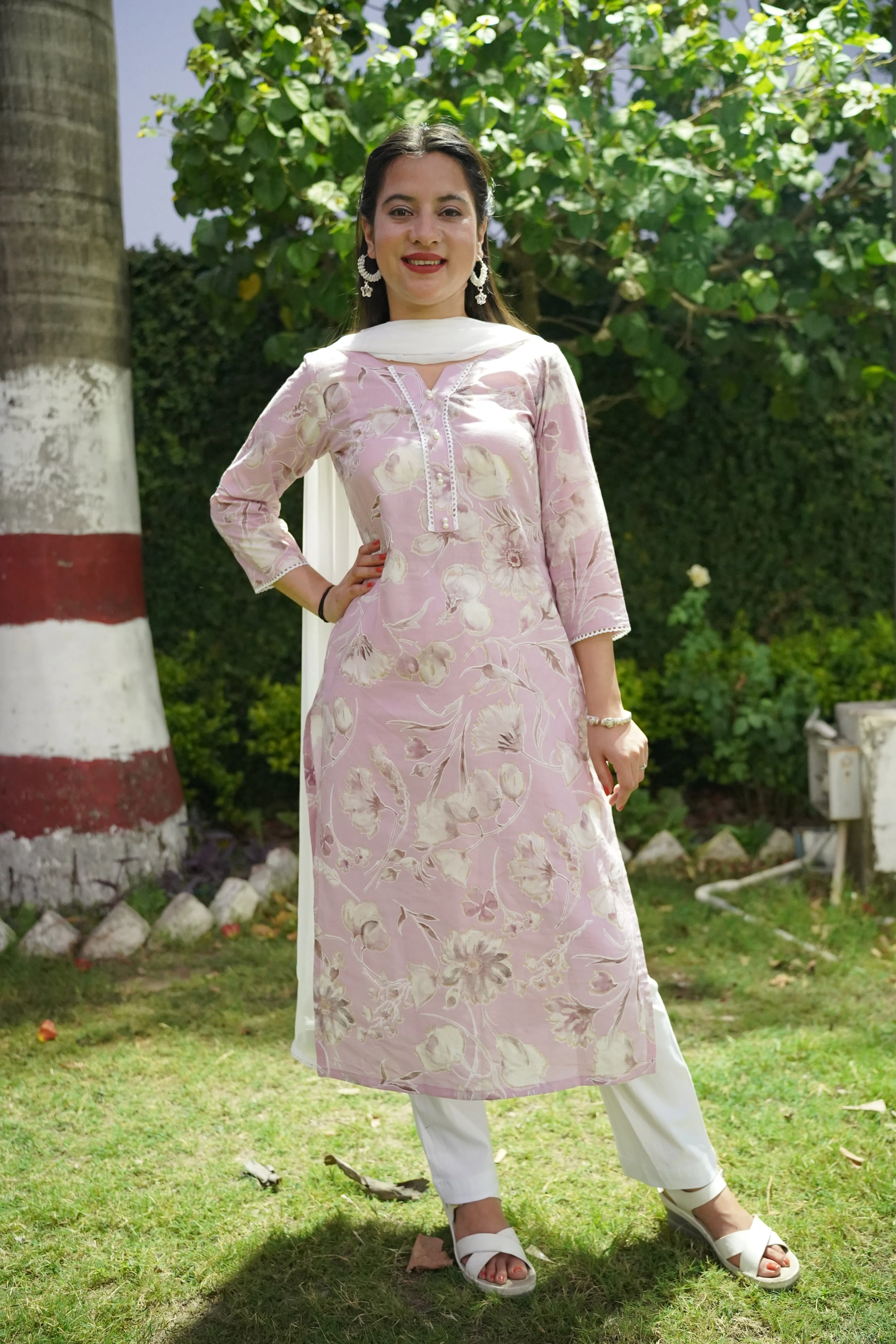 Dove Delight Foiled Mul Kurta