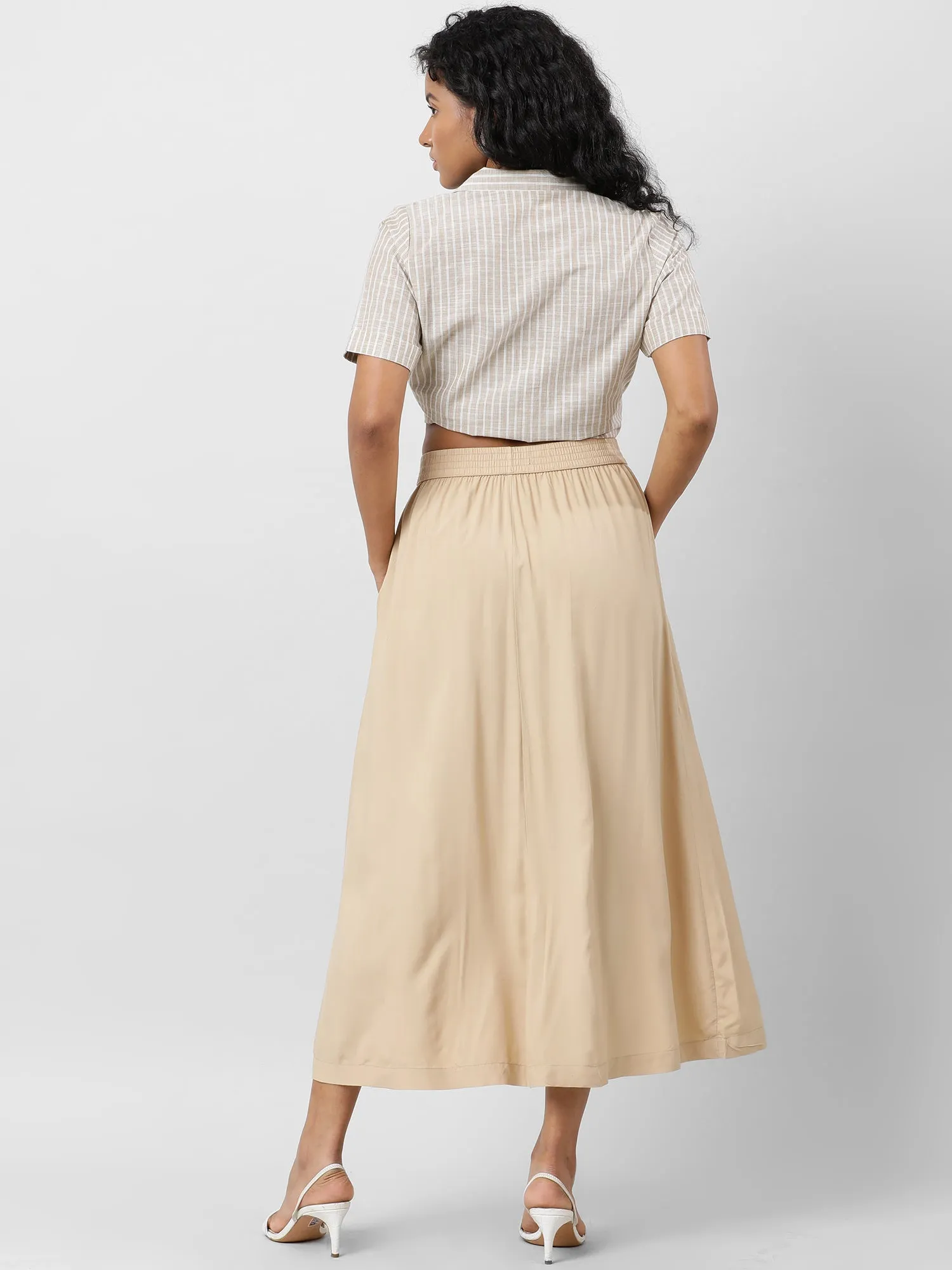 Effortlessly Chic Skirt With  Pockets