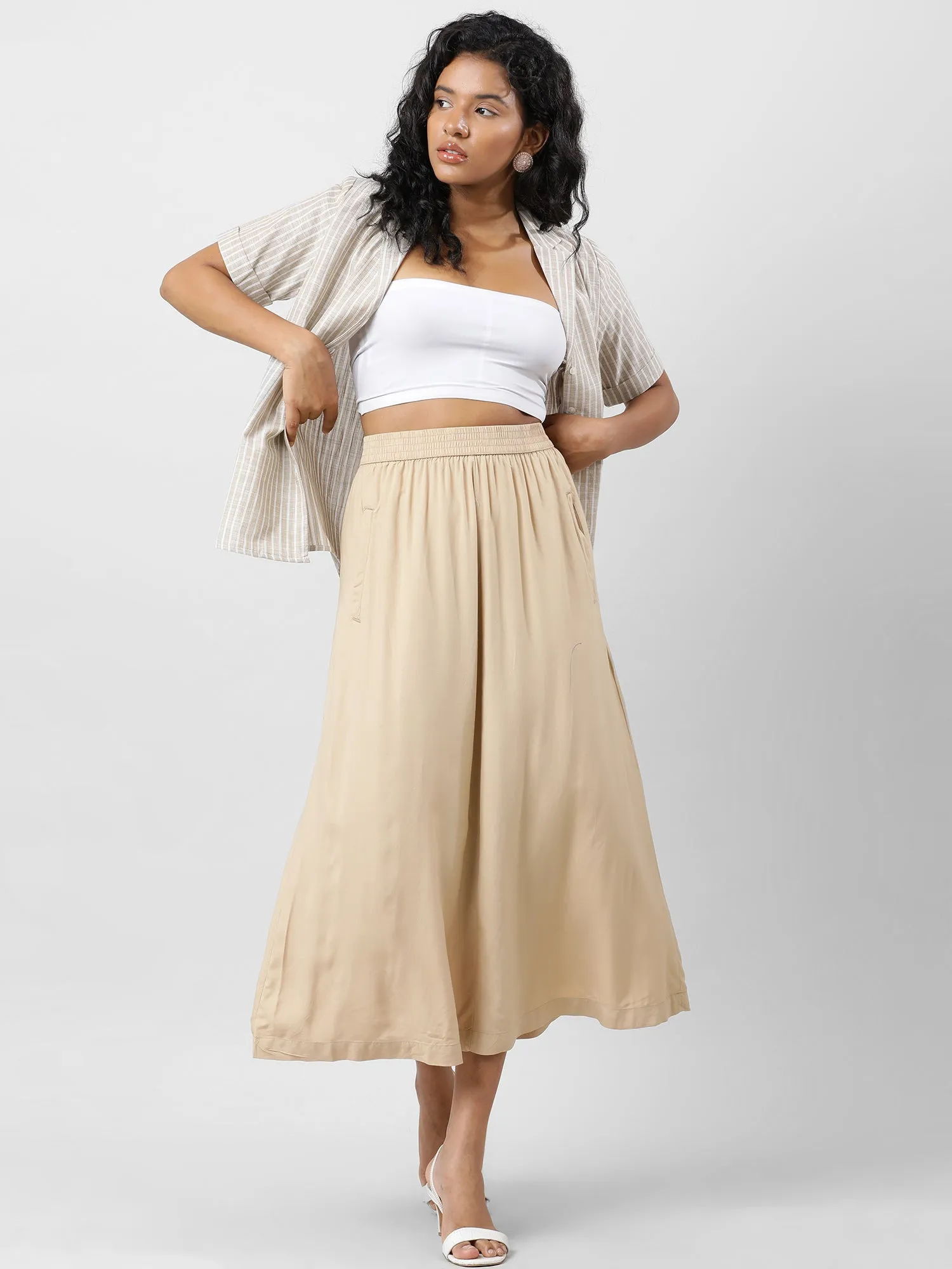 Effortlessly Chic Skirt With  Pockets