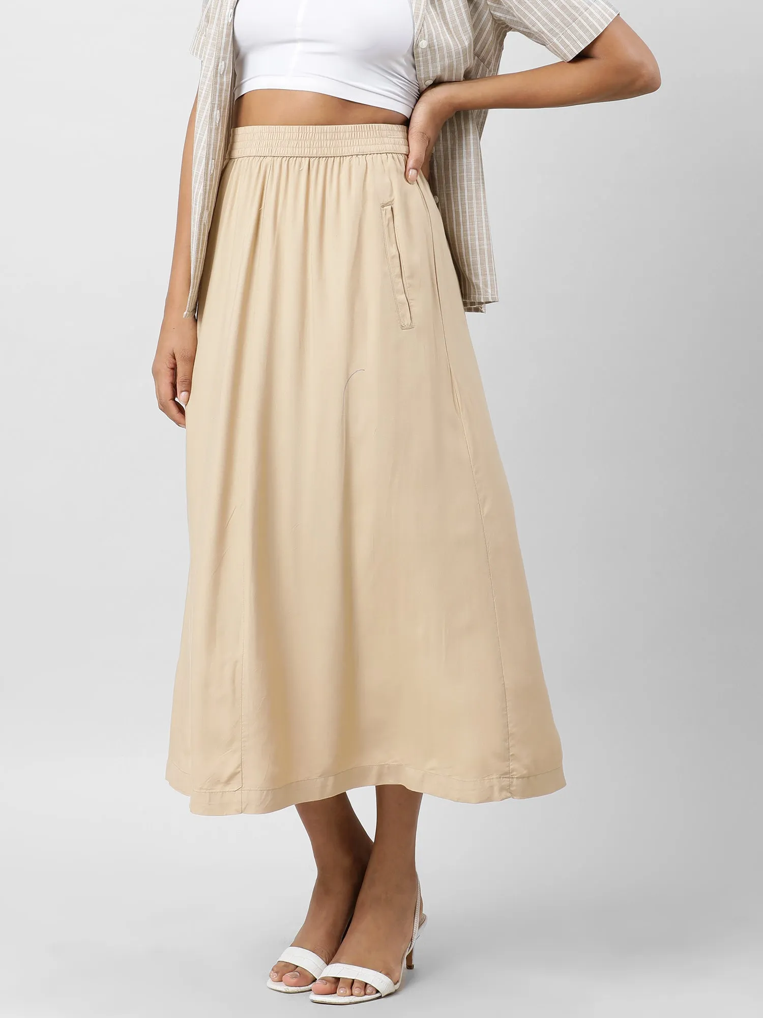 Effortlessly Chic Skirt With  Pockets