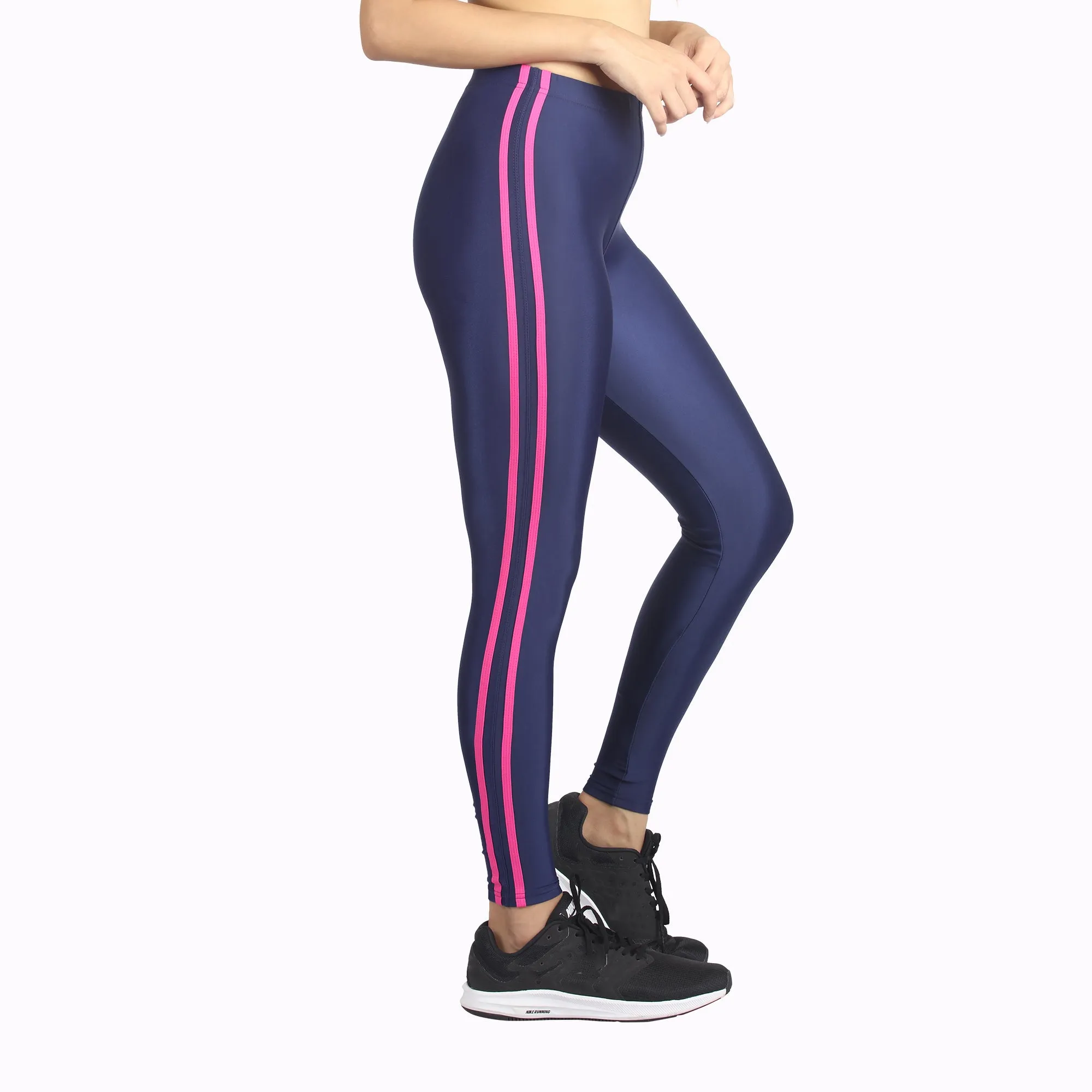 Essential On & On V-Base Legging