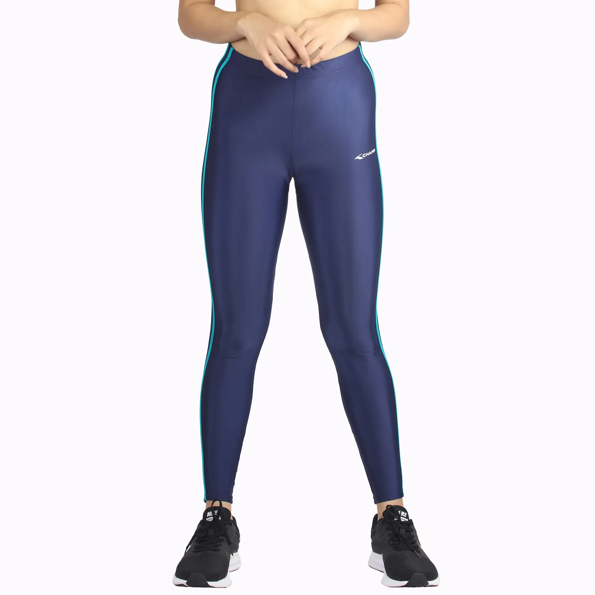 Essential On & On V-Base Legging