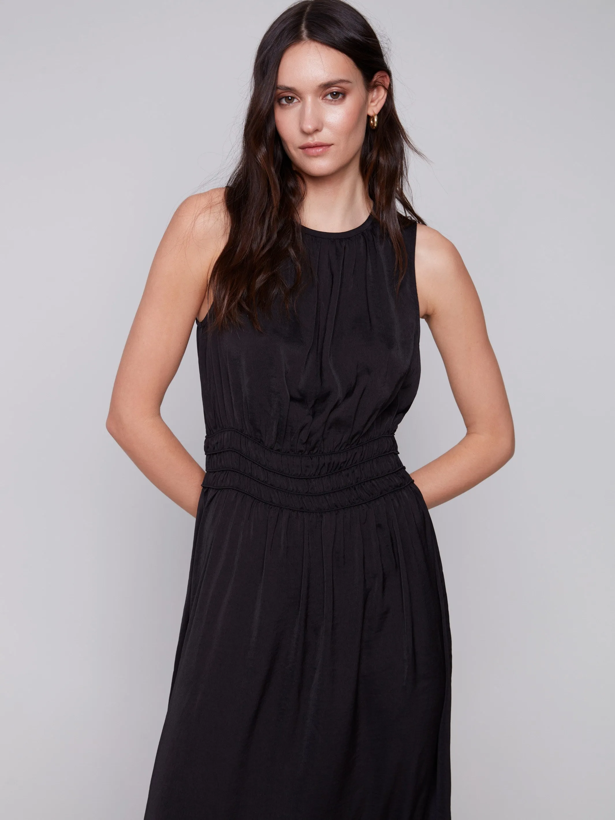 Sleeveless Flowy Dress - Black